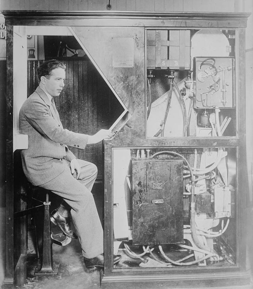 Anatol Josepho, with his invention, the Photomaton